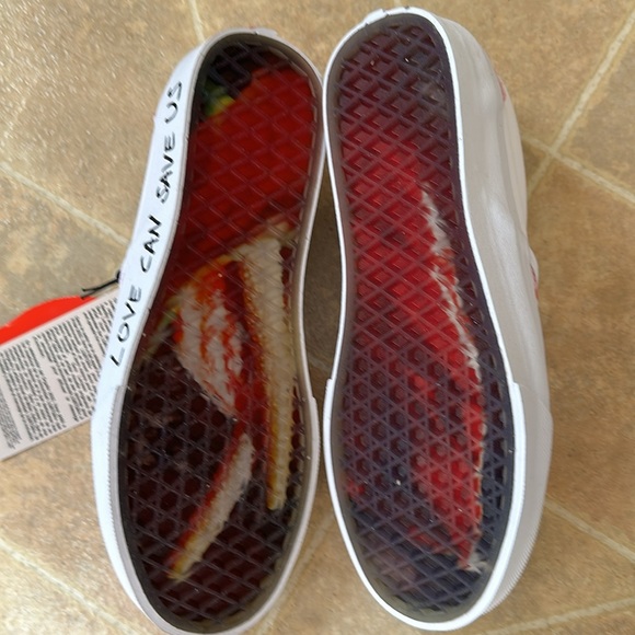 Vans Limited Edition Lips Sneakers. - Picture 3 of 5